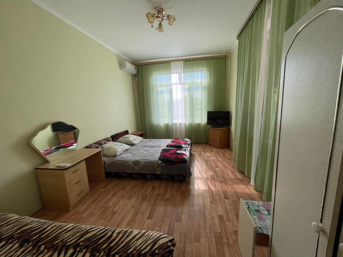 Отель Гостевой дом Светлана Leselidze Экстерьер фото